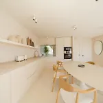 Modern Townhouse With Private Heated Pool Near Cabopino In Artola, Semesterbostad *
